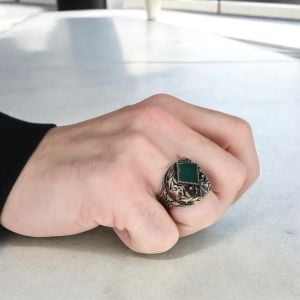 Kalem İşlemeli Model Akik Taşlı Erkek Gümüş Yüzük