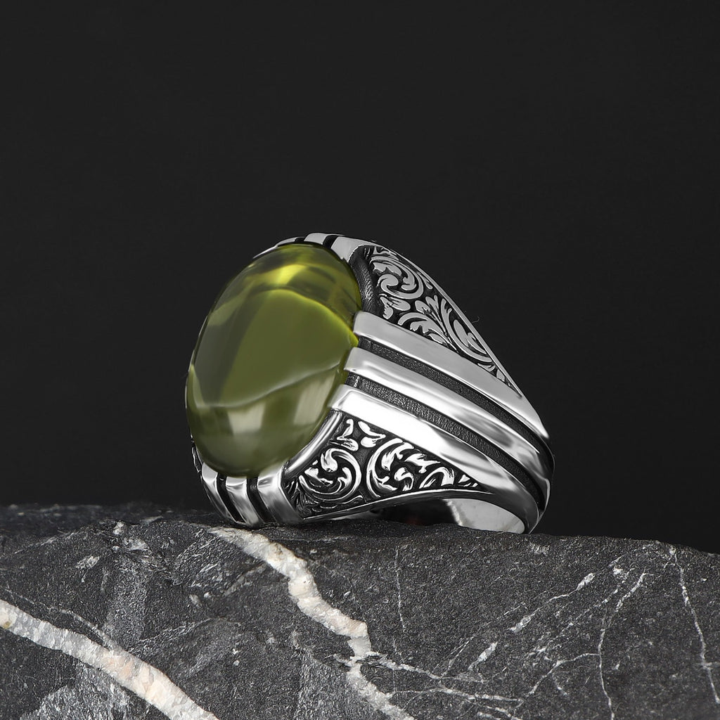 Desenli Model Peridot Taşlı 925 Ayar Erkek Gümüş Yüzük