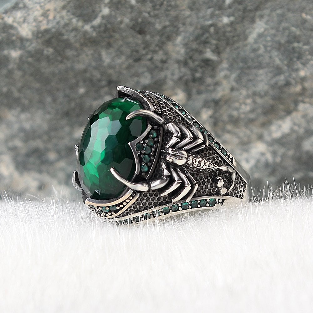 Scorpion Kral Crystal Cut Zircon Stone-set 925 K Silver Men's Ring
