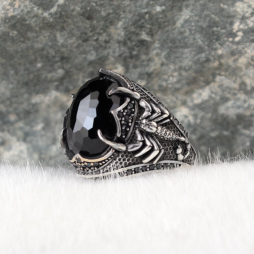 Scorpion Kral Crystal Cut Zircon Stone-set 925 K Silver Men's Ring