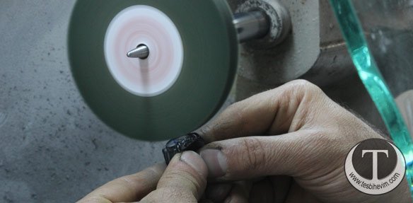 Tesbihevim Gümüş Erkek Yüzükleri Üretimi Cilalama