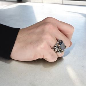 Mistik Topaz Taşlı Desenli Model Erkek Gümüş Yüzük