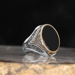 Kalem İşlemeli Oval Oniks Taşı 925 Ayar Erkek Gümüş Yüzük