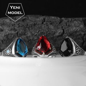 Zirkon Taşlı Desenli 925 Ayar Erkek Gümüş Yüzük