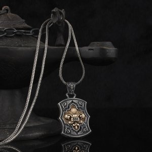 Maça Model 925 Ayar Gümüş Erkek Kolye