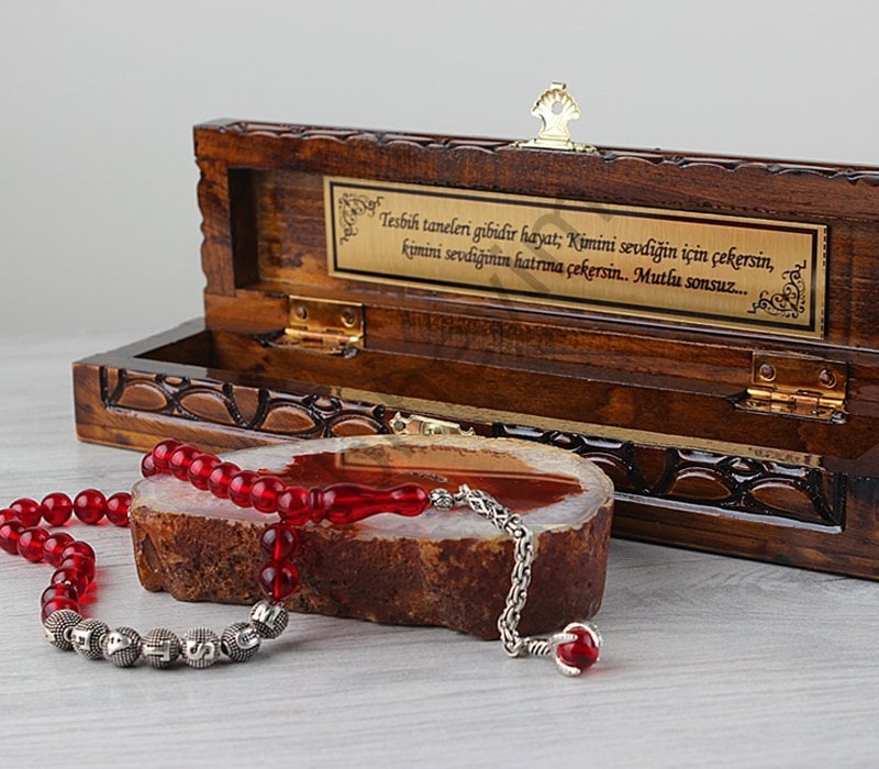 İsim Yazılı Kehribar Tesbih ve Ahşap Kutu