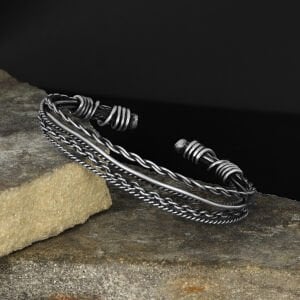 Örgü Tel Detaylı Gümüş Erkek Bileklik