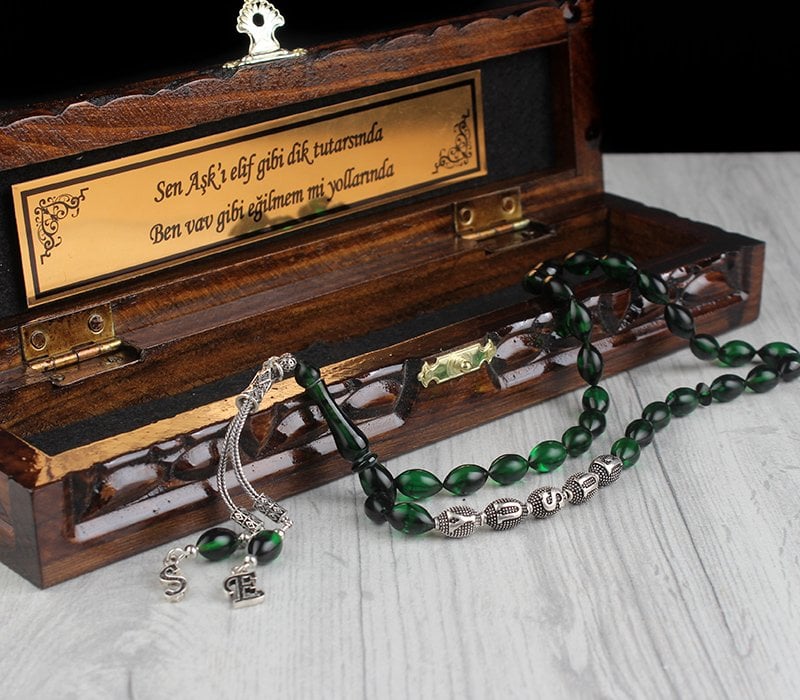 Gümüş Püsküllü Harfli ve İsimli Sıkma Kehribar Tesbih ve Kutu Kombin