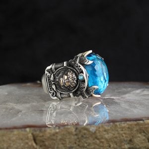 Aslan Simgeli Kristal Kesim Zirkon Taşlı 925 Ayar Gümüş Erkek Yüzük