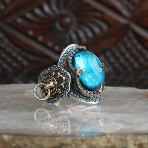 Aslan Simgeli Kristal Kesim Zirkon Taşlı 925 Ayar Gümüş Erkek Yüzük