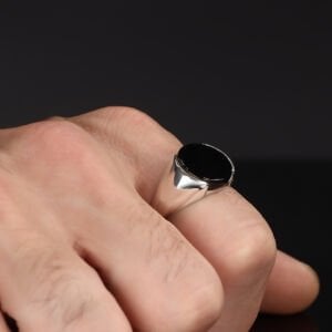 Oval Oniks Taşlı  925 Ayar Erkek Gümüş Yüzük