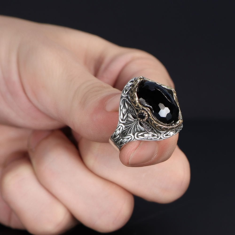 Kral Zincir Model Zirkon Taşlı 925 Ayar Erkek Gümüş Yüzük