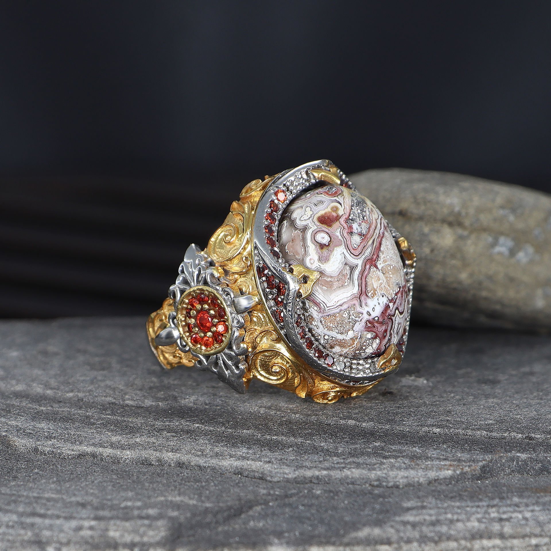 Rodaj Kaplamalı Dantelli Akik Taşlı 925 Ayar Erkek Gümüş Yüzük