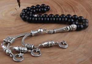 Ayyıldızlı Metal Püsküllü Oniks Taşı Tesbih