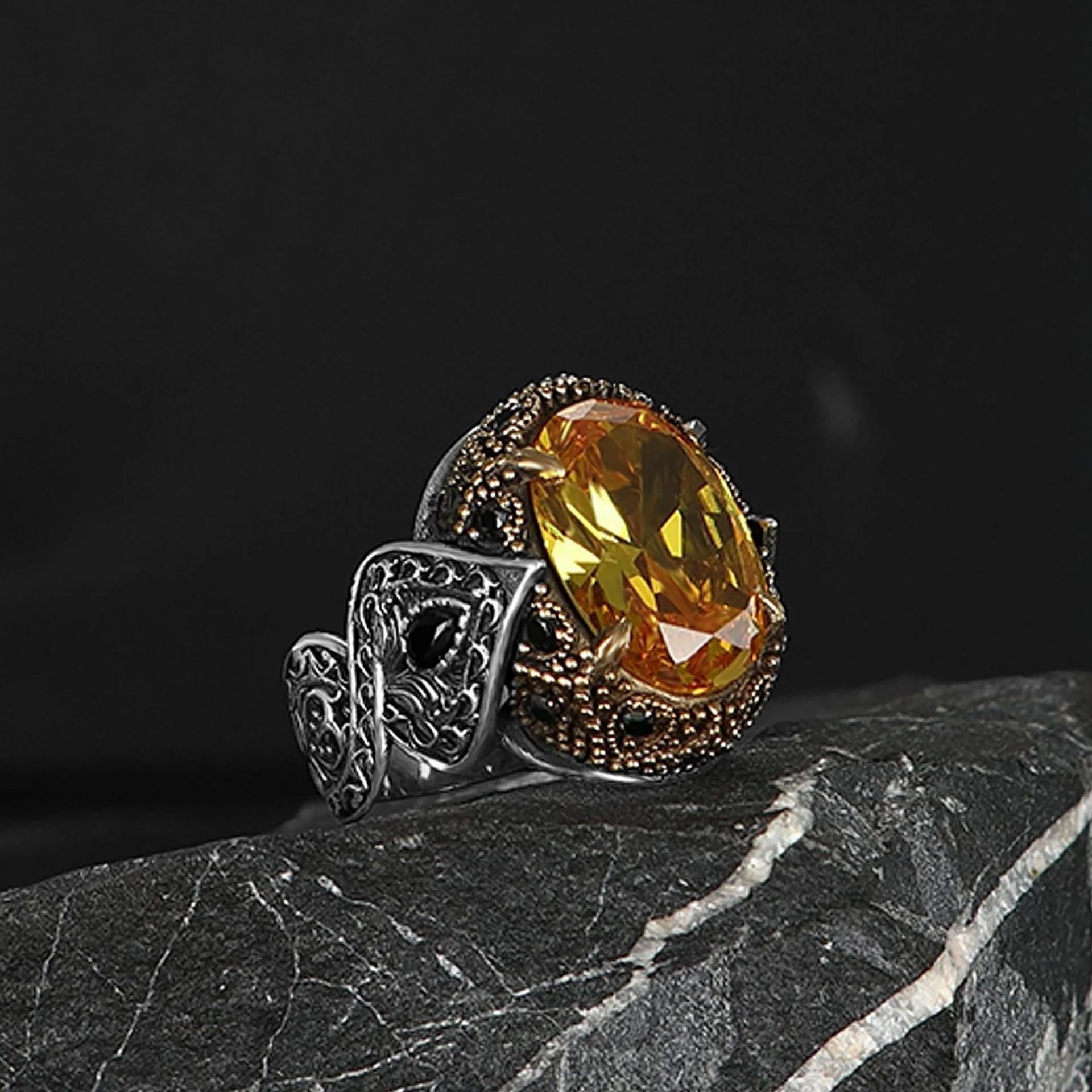 Sitrin  Taşlı 925 Ayar Erkek Gümüş Yüzük